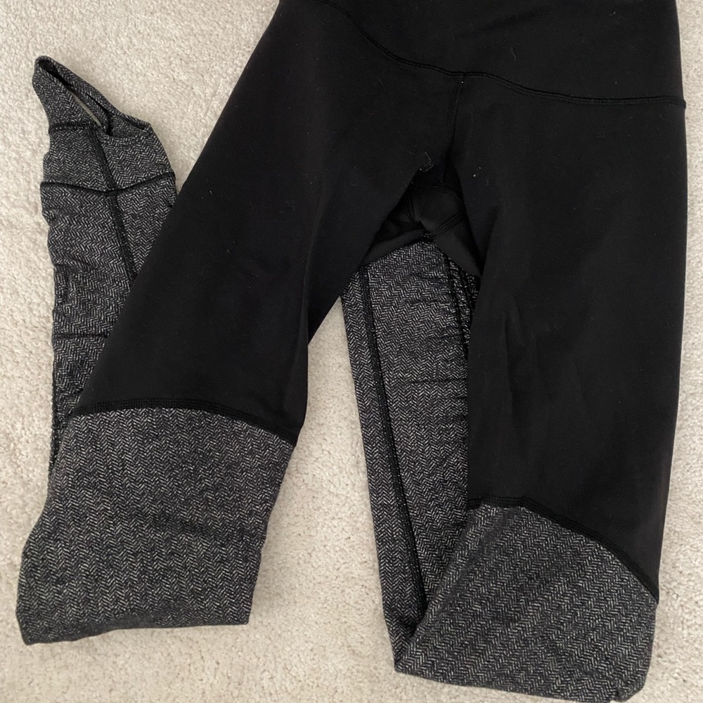 Limited Edition 2-Tone Lulu Leggings